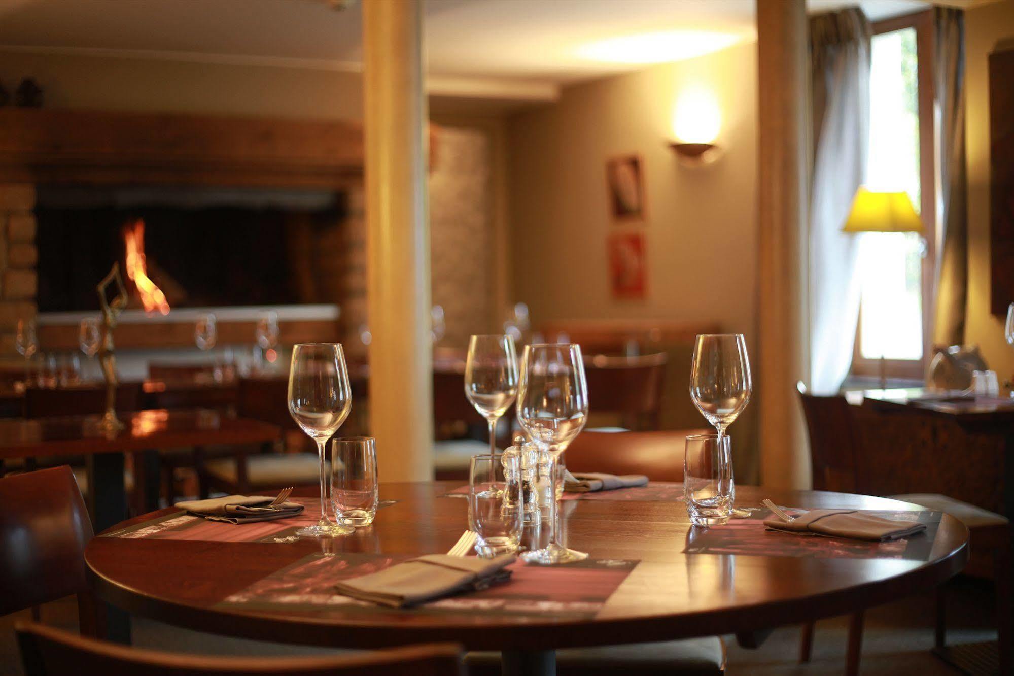 Hostellerie Du Peiffeschof, The Originals Relais Arlon Ngoại thất bức ảnh